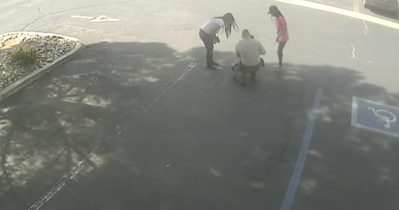 California deputy saves a choking child